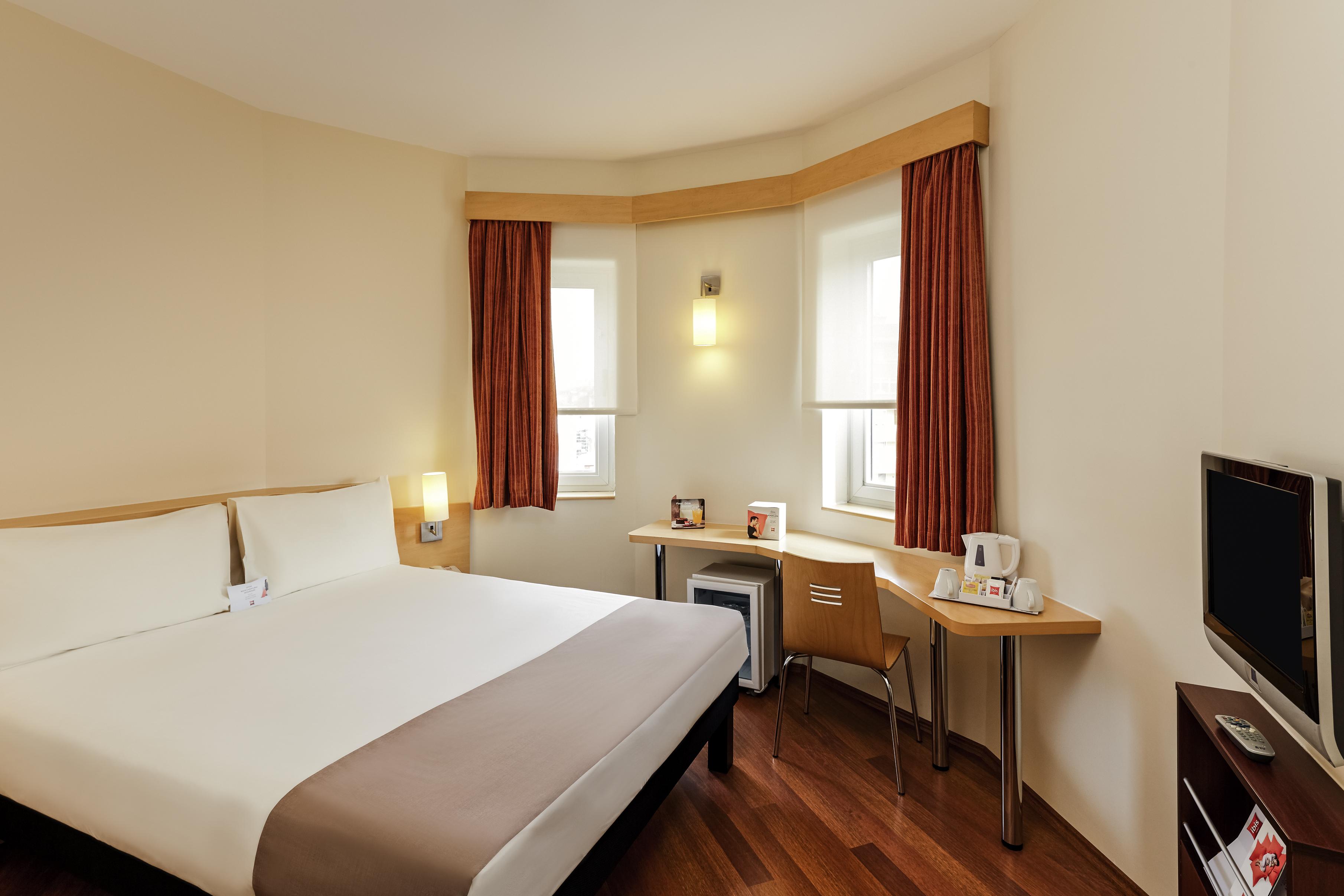 Ibis 3*