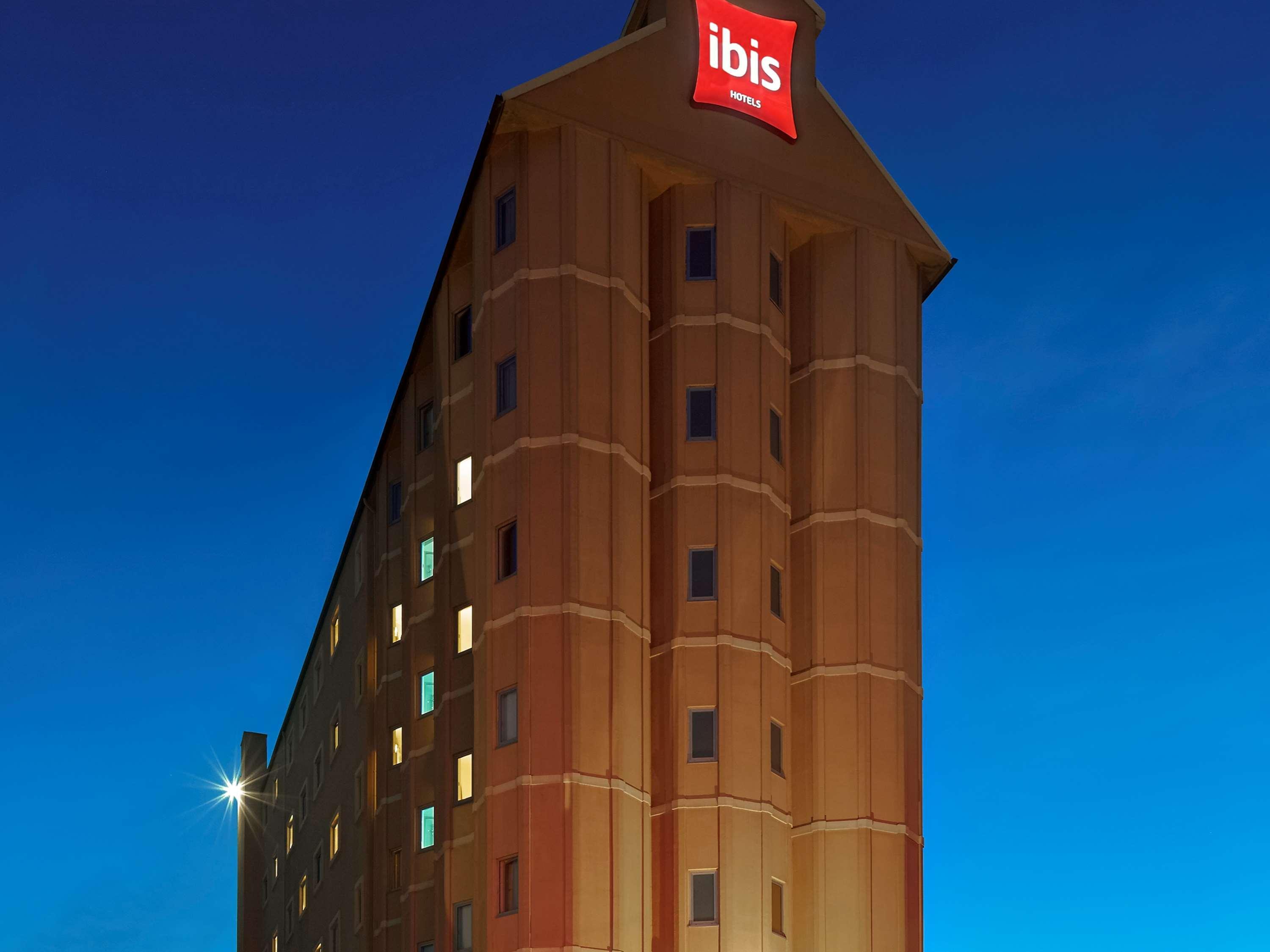 Ibis Отель 3*