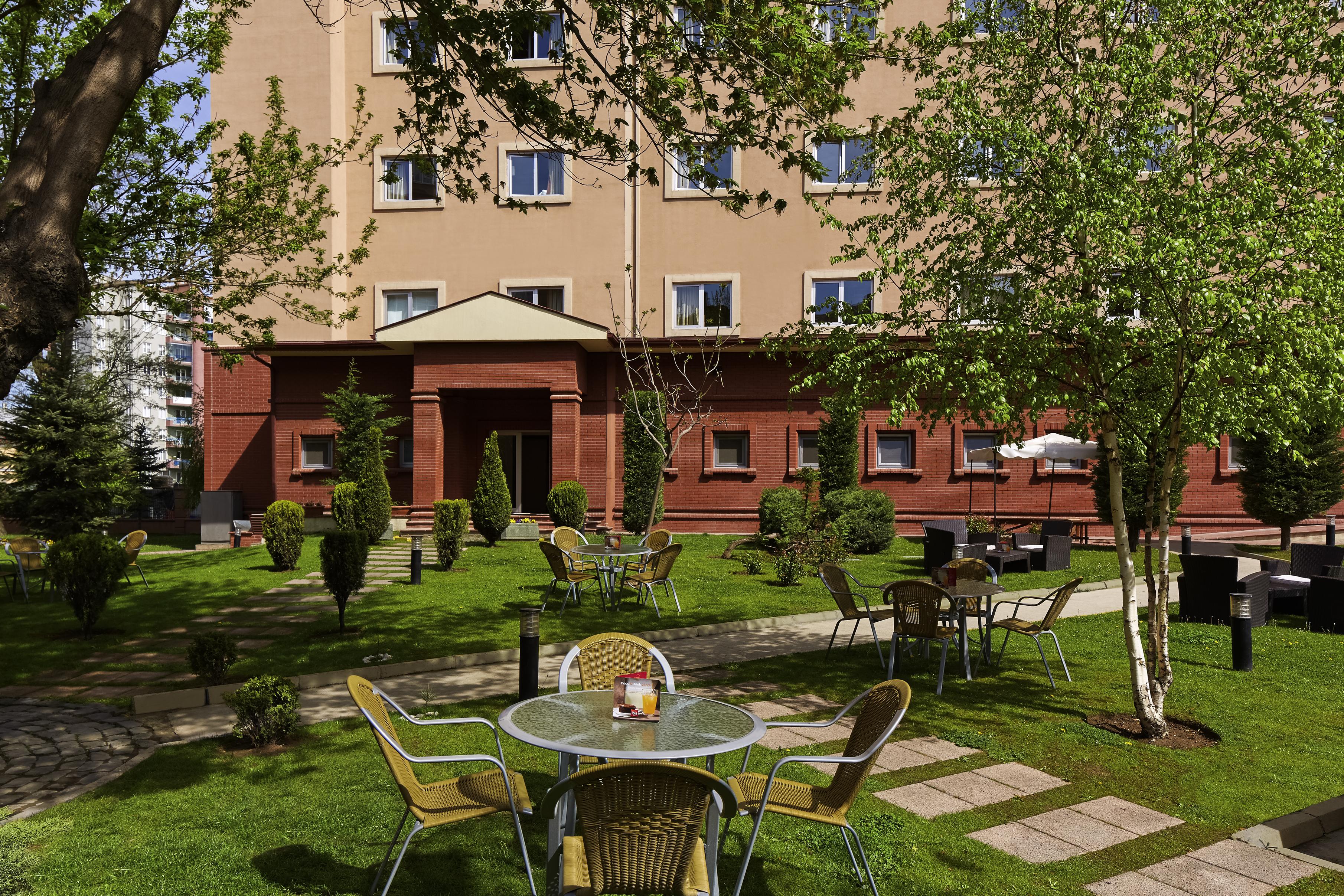 Отель Ibis
